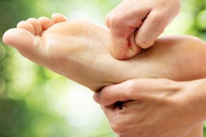 how to become a reflexologist